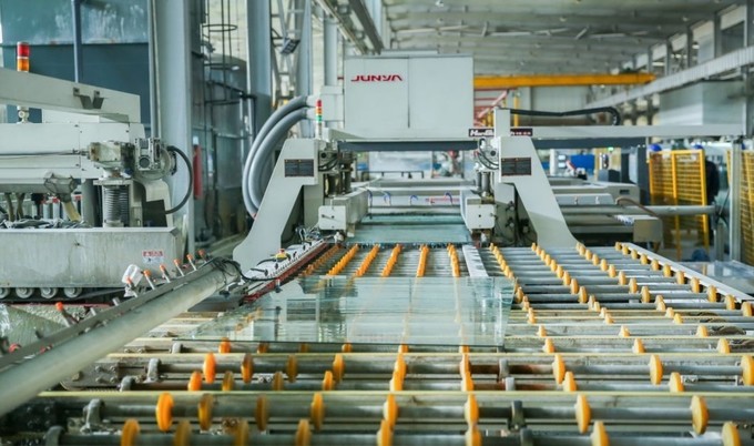 Qingdao Shinerising Glass Co., Ltd 공장 생산 라인