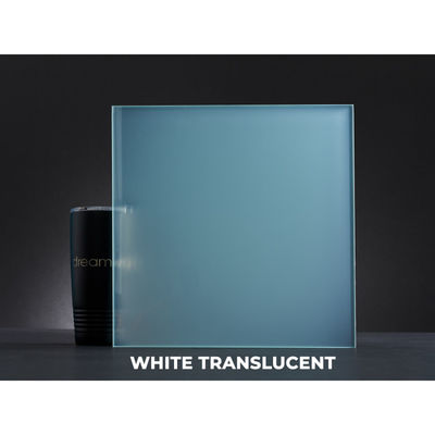 호텔 주방의 스마트 TV 맥스 비즈니스 안드로이드와 화이트 글래스 LED 거울