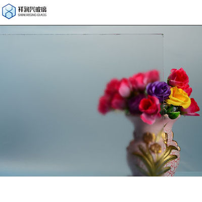 1830*1220-1500*2000-1830*2440-2134*2440 투명성 플루트 패턴 창문 유리