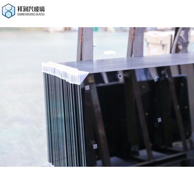 6.38mm 8.38mm 10.38mm에서 10.76mm 가루화 된 템퍼드 글래스 III 조각 국가 건물 / 가구 / 테이블 탑 / 샤워 문