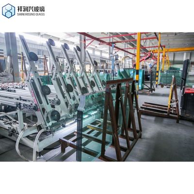 6.38mm 8.38mm 10.38mm에서 10.76mm 가루화 된 템퍼드 글래스 III 조각 국가 건물 / 가구 / 테이블 탑 / 샤워 문