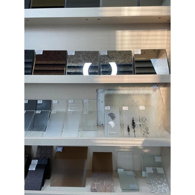 두꺼운 형상 창문 및 맞춤형 벽 벽벽