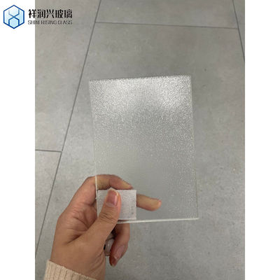 맑은 Canelado Moru 패턴 / 형상 / 굴린 유리 3.5mm 유리 색상 요구 사항