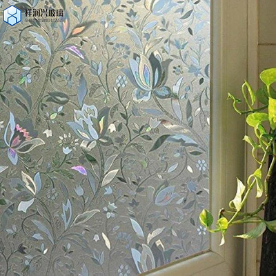 청동 카라타치 디자인과 패턴 된 시트와 함께 템퍼드 패턴 유리 샤워 문