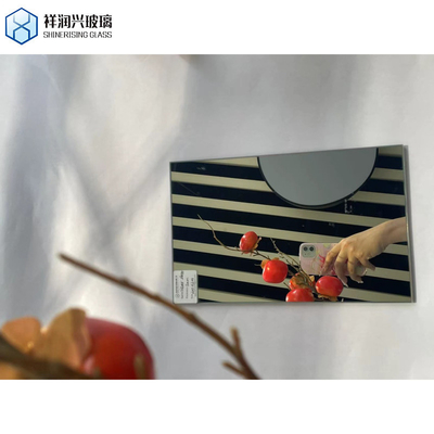색상 장식용 거울 유리 직사각형 1mm-3mm 은 거울r 맑은 플로트 유리 판매